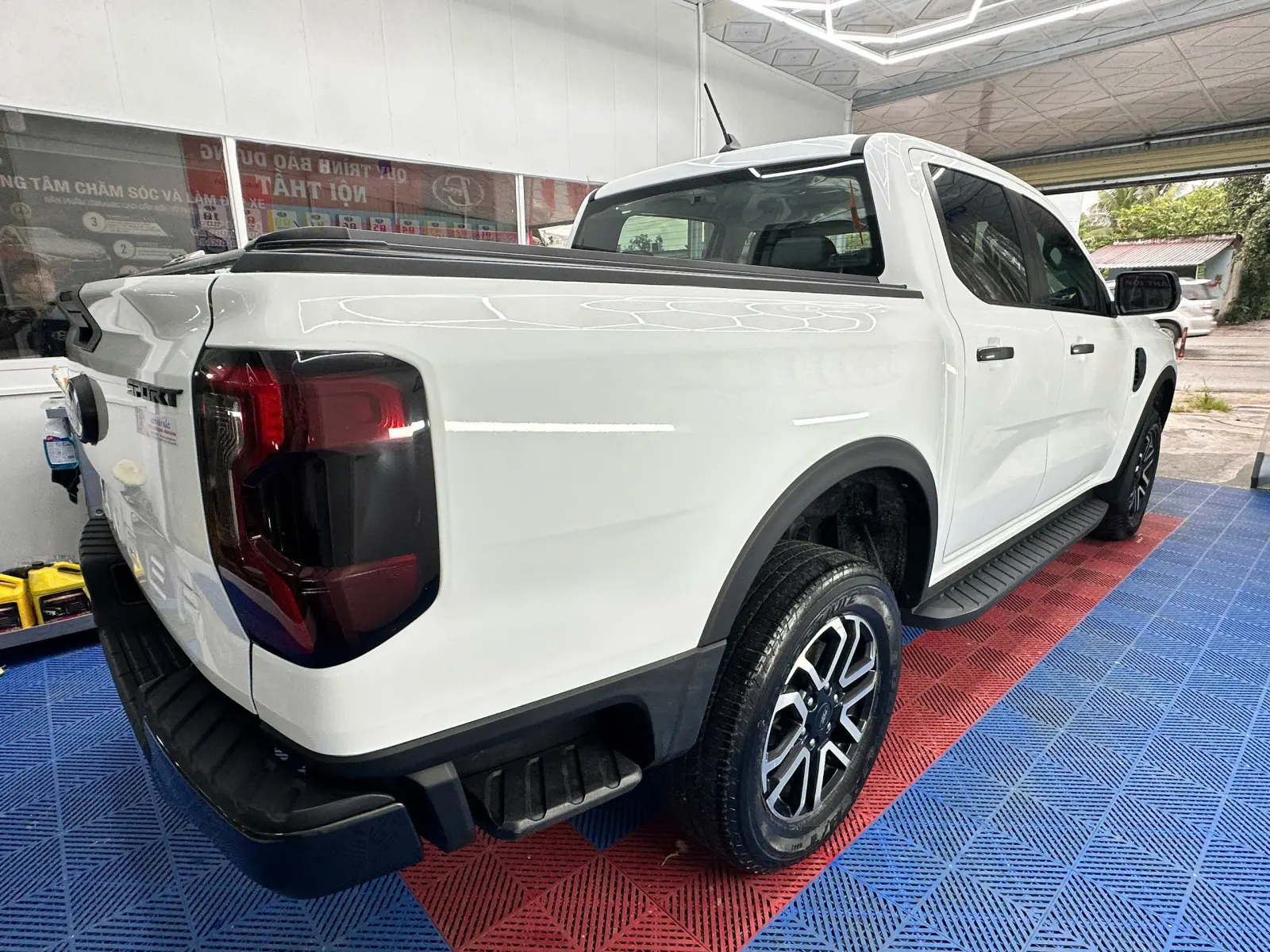 son-xe-nguyen-con-tai-auto-tay-bac